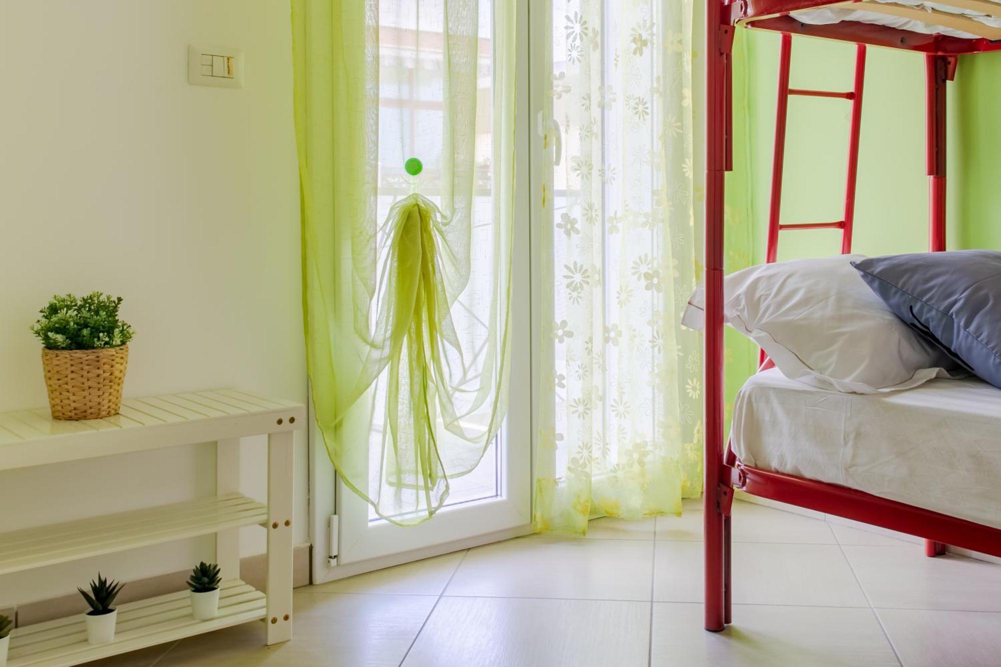 Sterlizia Rooms กัลลีโปลี ภายนอก รูปภาพ