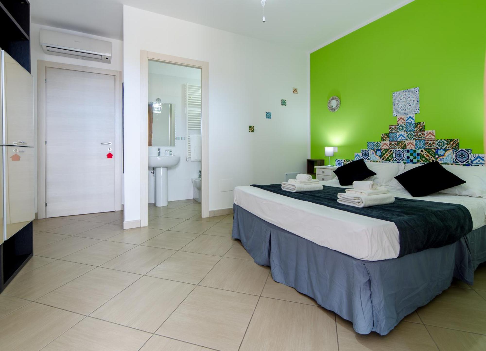 Sterlizia Rooms กัลลีโปลี ภายนอก รูปภาพ